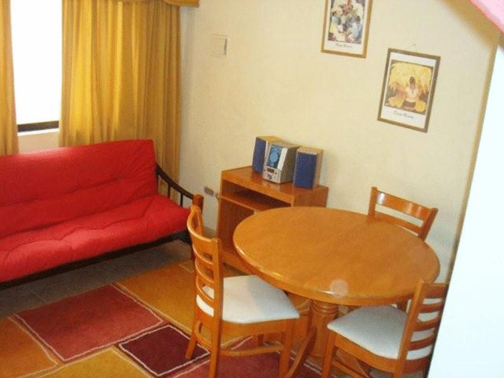 Apart Hotel Condell Ικίκε Δωμάτιο φωτογραφία